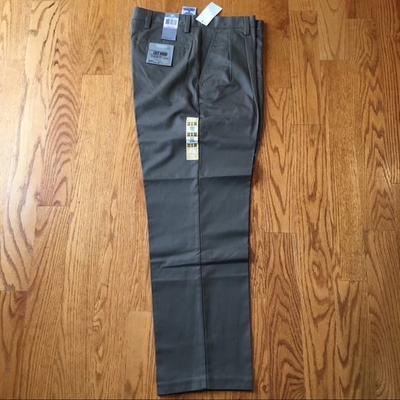 Dockers Other - NWT men’s dockers classic 32x30